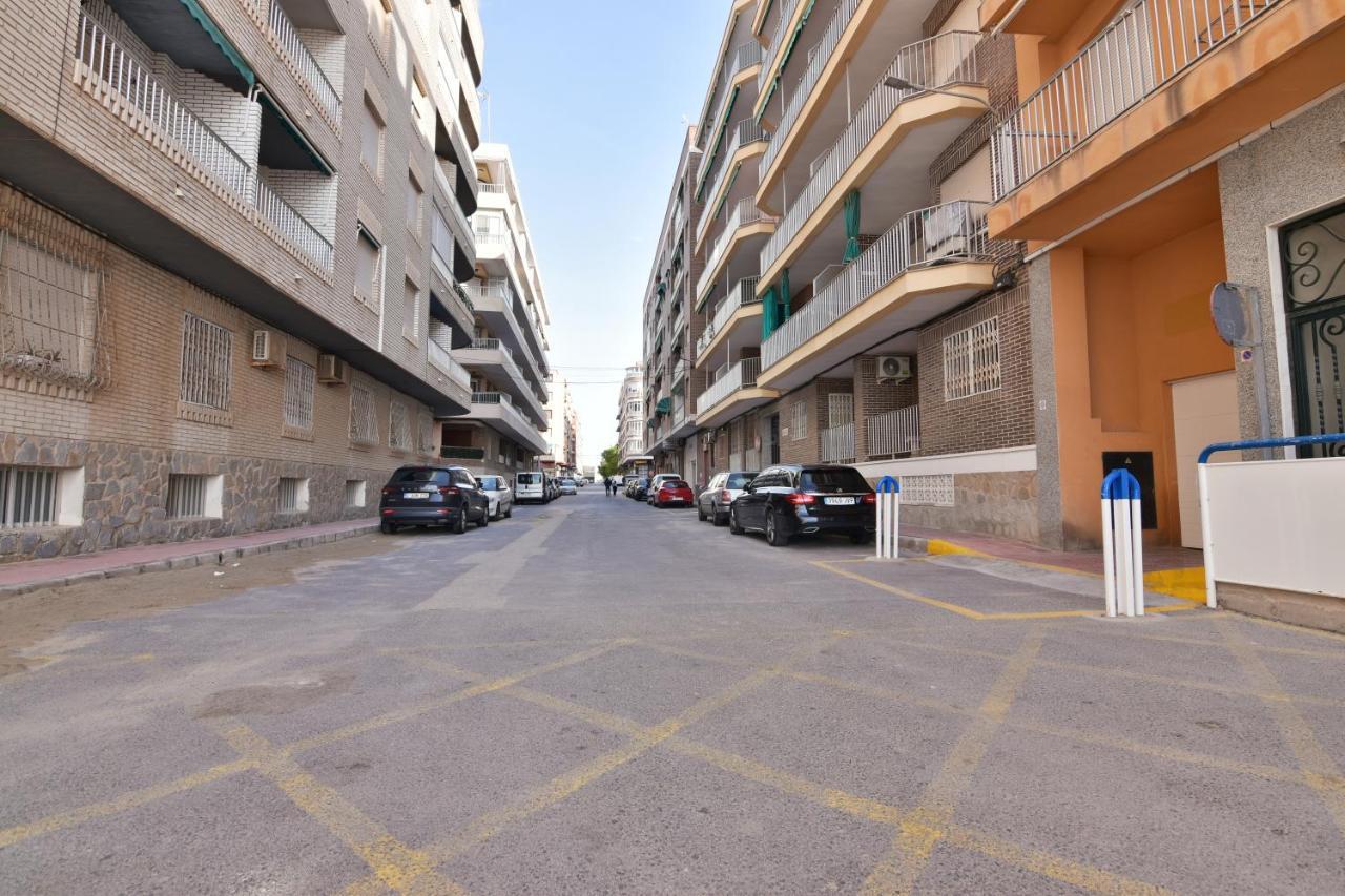 Apartamento Gregorio Torrevieja Exterior photo